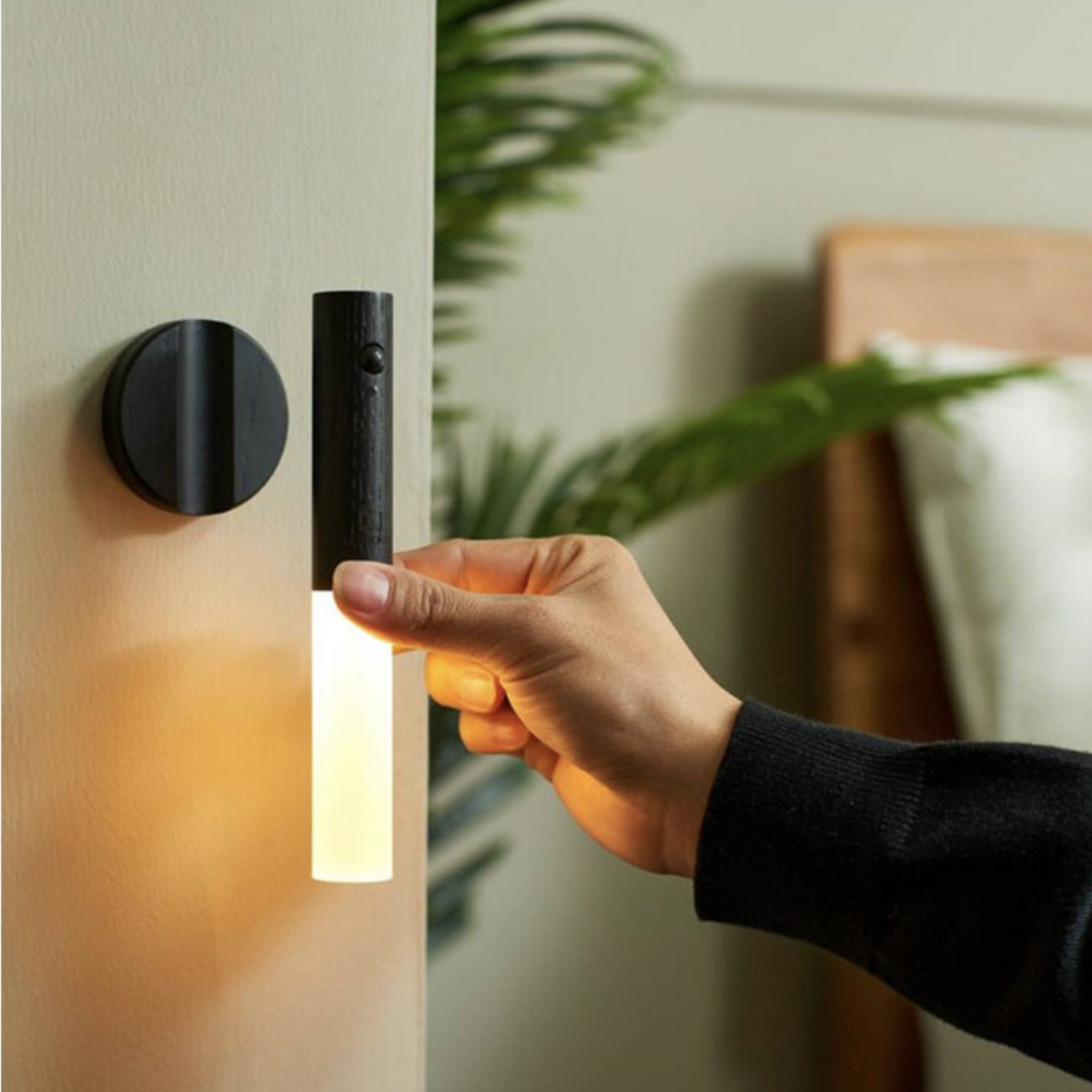Lámpara LED con Sensor de Movimiento e Imán - vista 4
